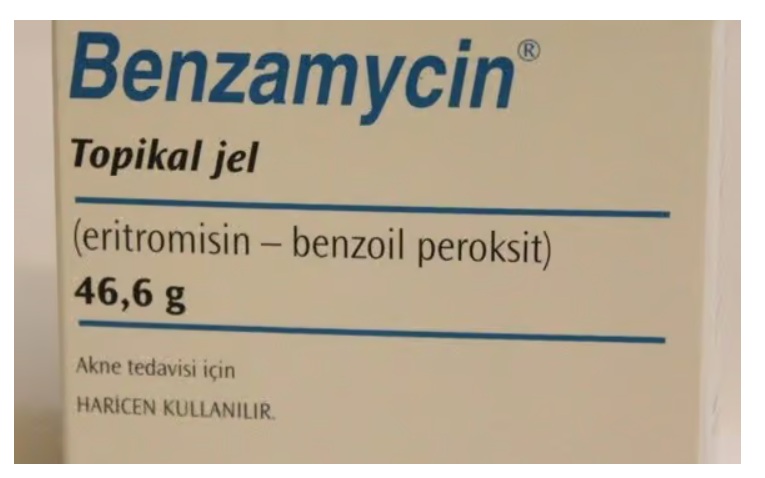 Benzamycin Topikal Jel Nedir? Ne İşe Yarar?