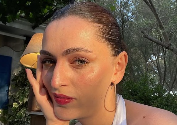 Merve Göntem Kimdir?