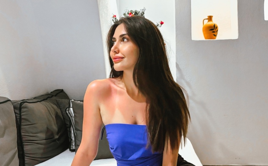 Hande Bayraktar Kimdir?